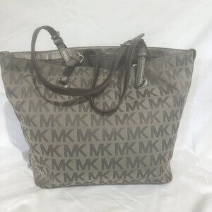 Micheal Kors Monogram Purse Shoulder Bag Tote Gray Grey